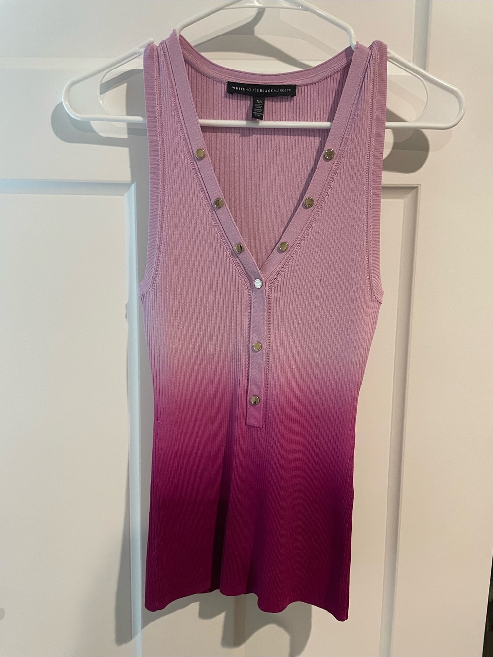 White House Black Market Pink Ombre Ribbed Henley Tank